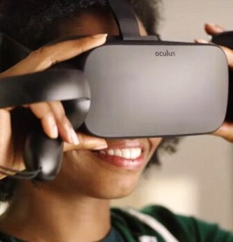 Facebook live streaming spaces vr social oculus rift