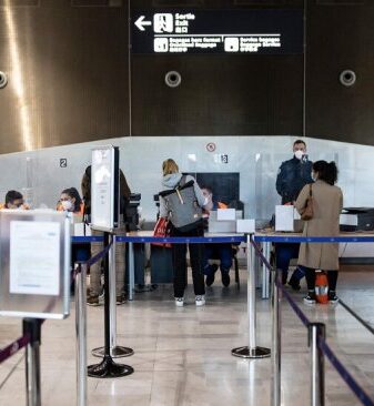 European union eu ban us travel coronavirus reopening borders draft list