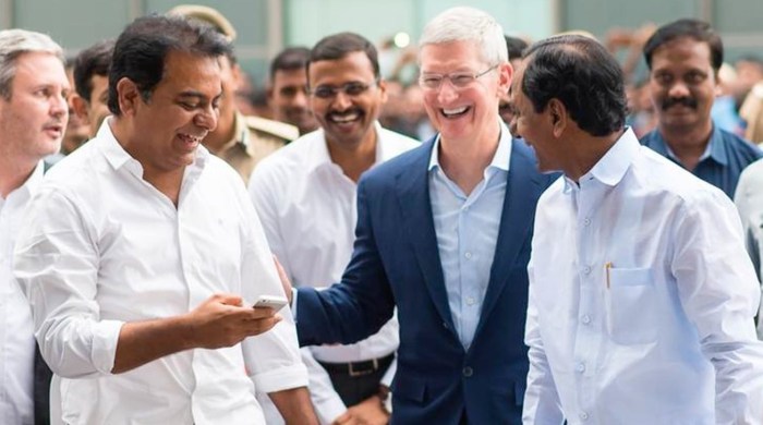 Apple iphone india sales fewer than 1 million sold