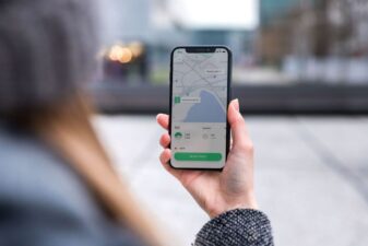 Bolt huawei appgallery strikes uber