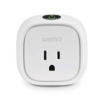 Samsung smartthings outlet vs wemo mini smart plug