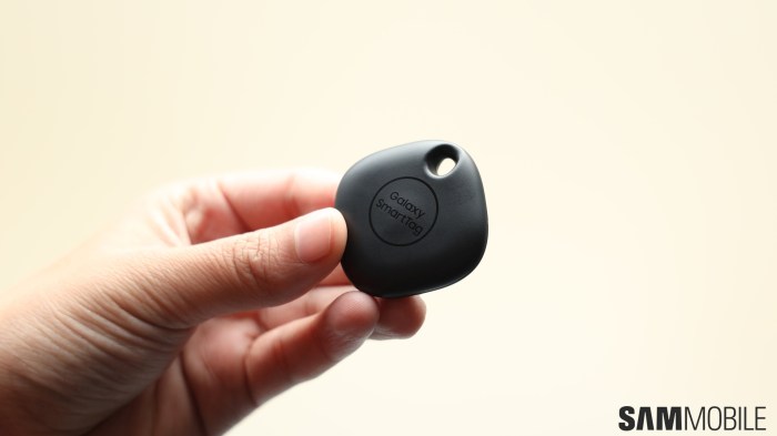 Samsung galaxy smarttag price release date tile locator