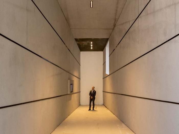 Antenna design bologna human body analog
