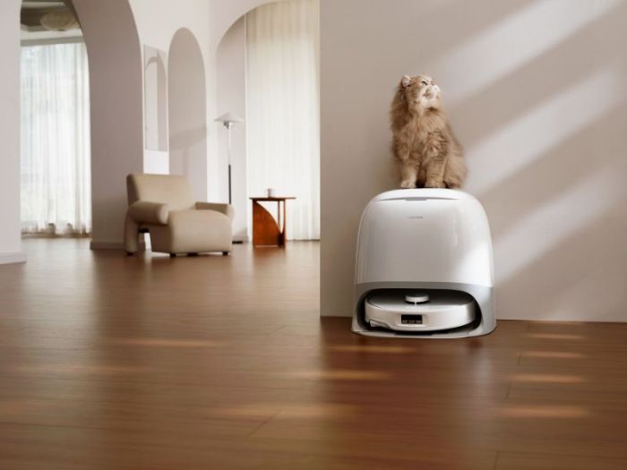 Roborock qrevo curv robot vacuum an elegant unstoppable cleaning machine