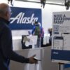 Alaska airlines will use electronic bag tags to speed up check in