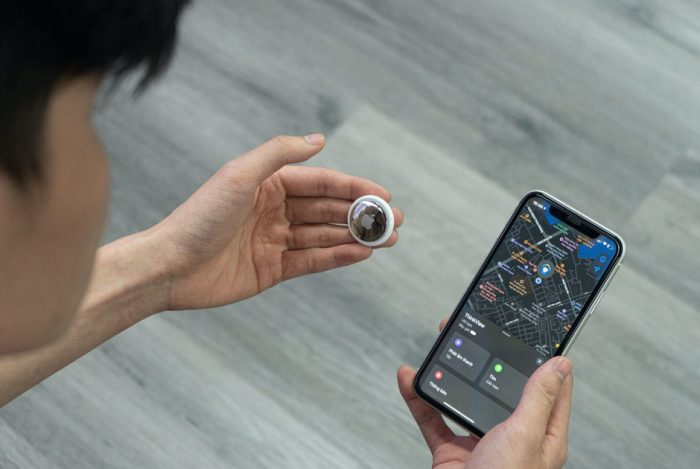 Oppo uwb embarking launcher v11 coloros Oppo smart tag bluetooth tracking uwb usb c charging leak