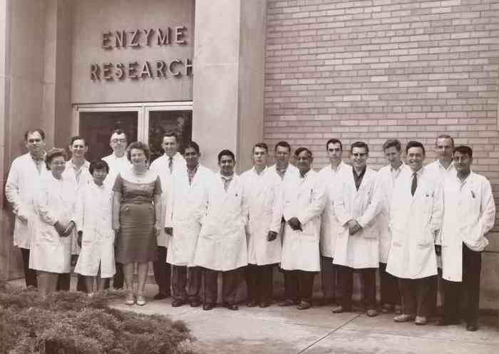 Google doodle nobel prize dna research har gobind khorana