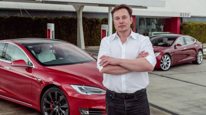 Europeans arent buying teslas elon musks