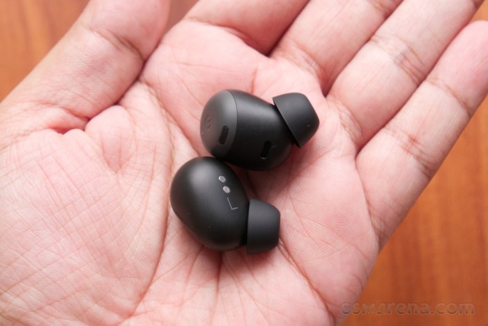 Google pixel buds pro touch and hold hear notifications