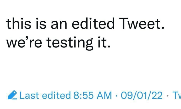 Twitter edit button blue test