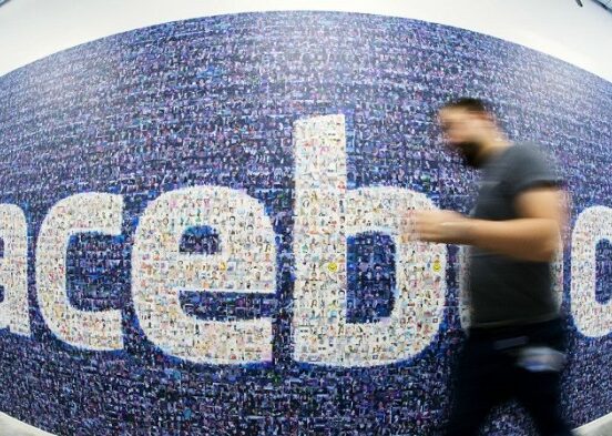 Facebook machine learning spot hoax articles spammers