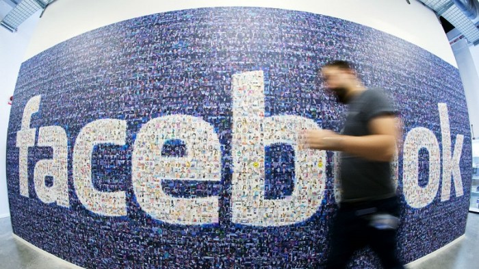 Facebook machine learning spot hoax articles spammers