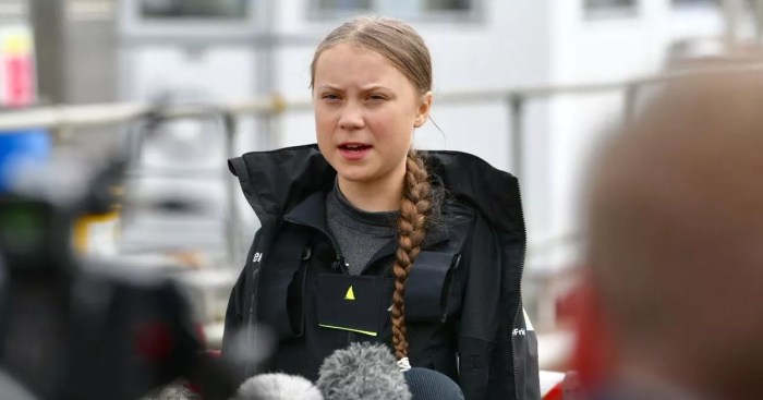 Greta thunberg malizia transatlantic jaques sailing upwind transat vabre racing Greta thunberg boat new york city climate change