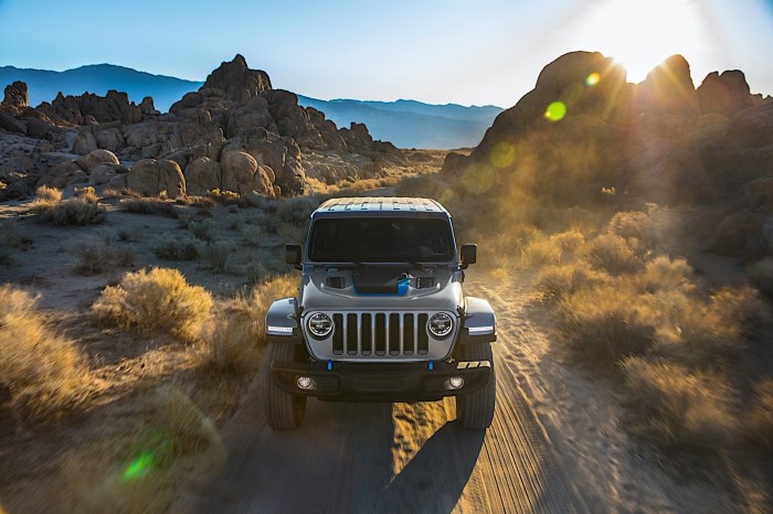Jeep wrangler gladiator gorilla glass windshield optional