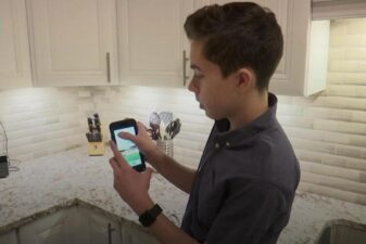 Apple group facetime disabled server side major security flaw fix
