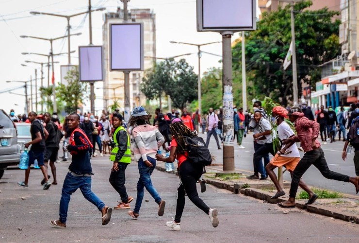 Mozambique restricts internet access amid violent crackdown on post election protests