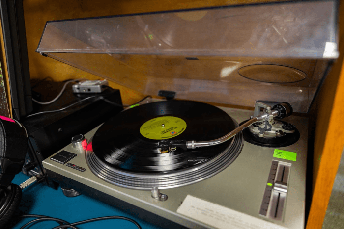Streaming your favorite music through your local library has never been this easy