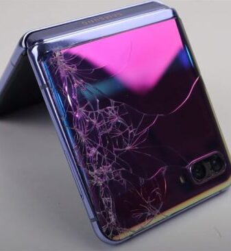 Galaxy z flip 7 could get a slightly wider display a new leak suggests