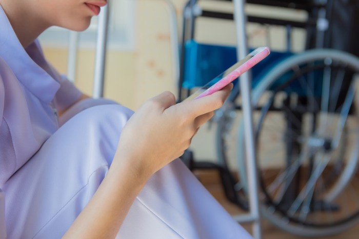 Nhs extends Uk carrier vodafone extends unlimited data nhs staff adds care workers