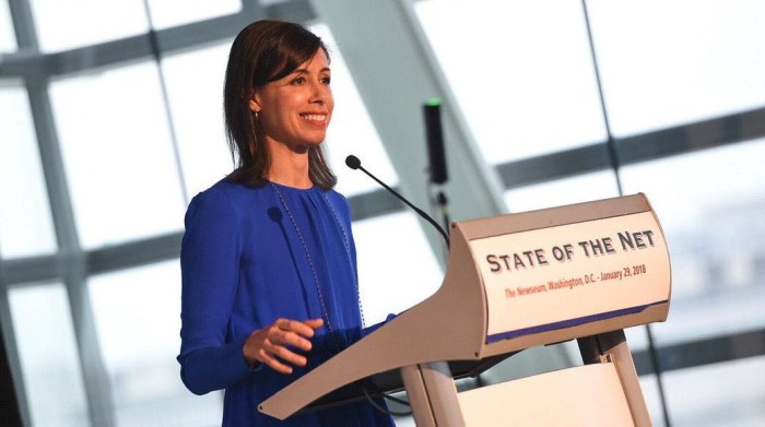 Fcc jessica rosenworcel disclosures foreign broadcasts russia ukraine