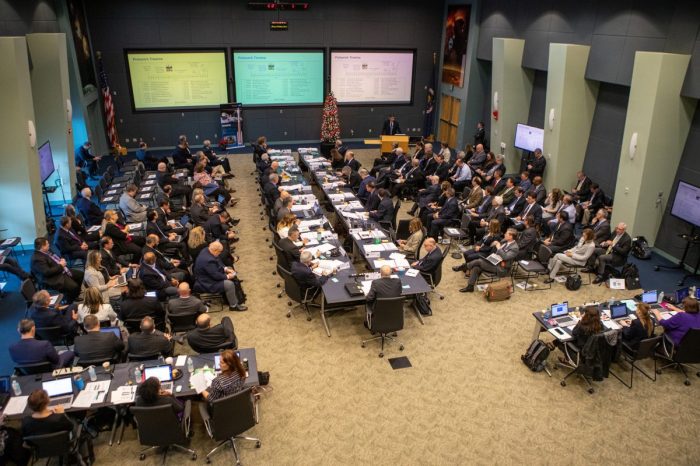 Boeing orbital crew gov managers Nasa spacex boeing commercial crew program