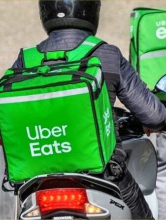 Uber free rides deliveries workers coronavirus pledge