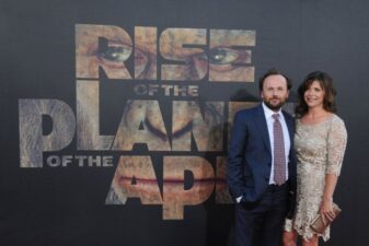 Planet of the apes series war dawn rise reboot franchise right