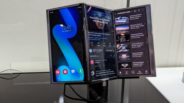 Foldable teased display Foldable teased display