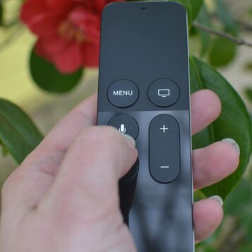 Apple tv remote buttons function salt siri streaming box controller price