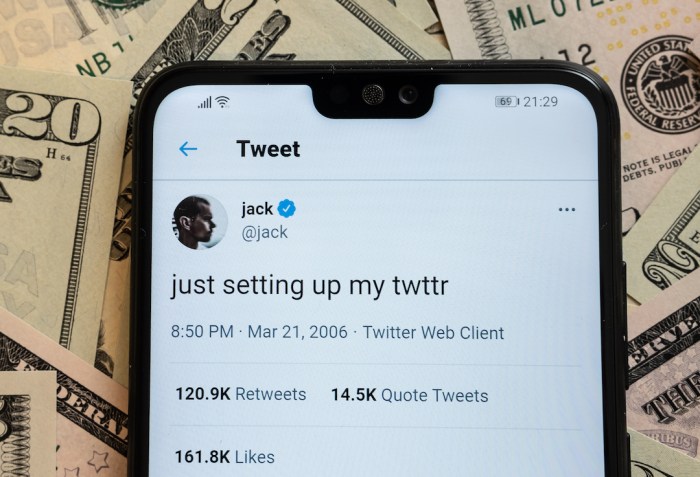 Jack dorsey nft sold first tweet ethereum cryptocurrency twitter
