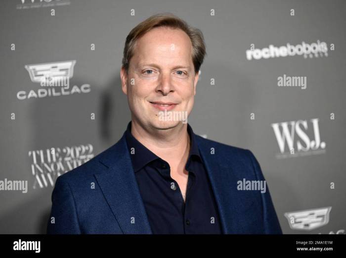 Dow jones ceo almar latour wsj interview ai journalism