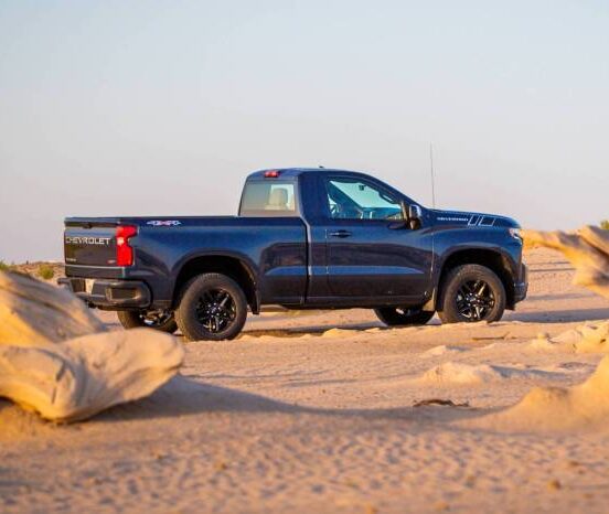 Gm chevy electric silverado pickup truck