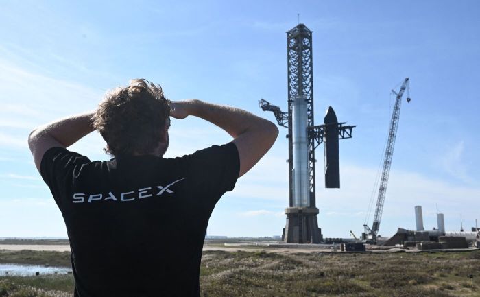 Spacex elon musk mars expedition railroad of the future