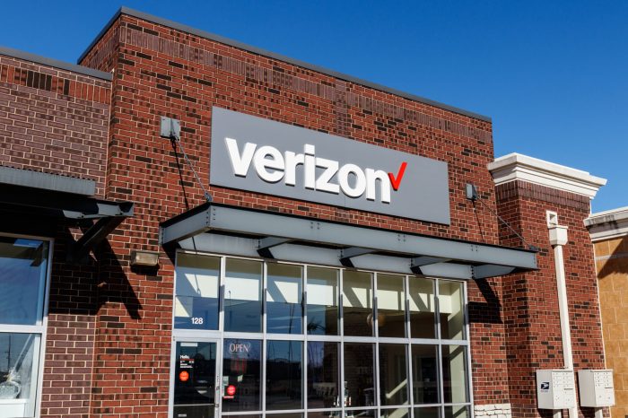 I ditched my spectrum for verizons 5g home internet heres what it has been like