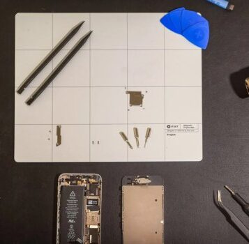I fixed my broken iphone screen using apples self service repair kit