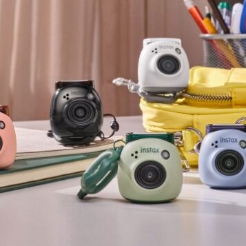 Samsung galaxy buds fujifilm instax link roku stick catan anker deal sale