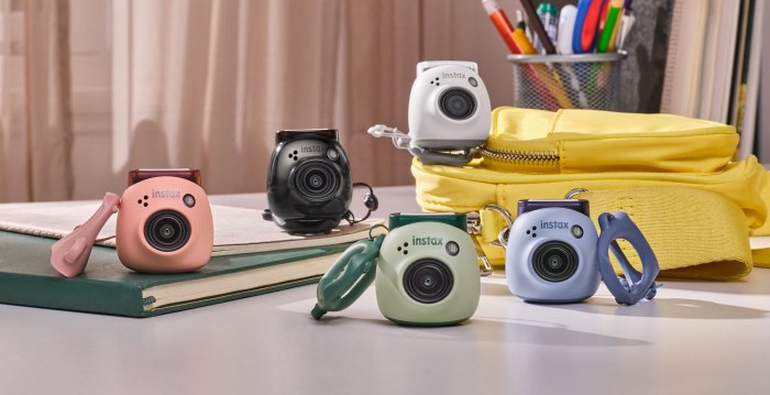 Samsung galaxy buds fujifilm instax link roku stick catan anker deal sale