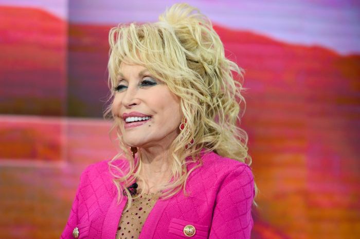 Dolly parton Vaccine hero dolly parton now fully vaccinated with second moderna shot