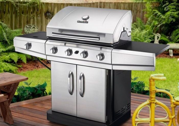 Bag a 4 burner char broil grill for just 200 save 100