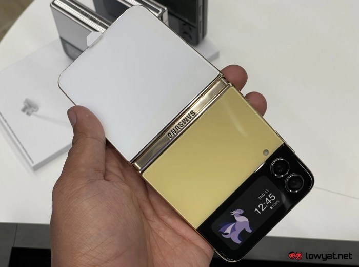 Samsungs galaxy z flip 4 bespoke edition is almost the return of the moto x