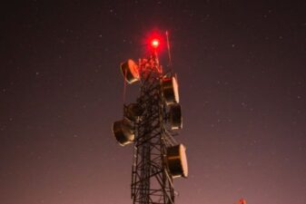 Verizon visible cell network potential hack data breach phone sales