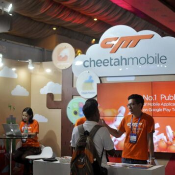 Google clamping down misleading play store app listings