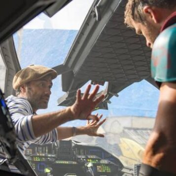 Thor ragnarok taika waititi god of thunder new featurette watch