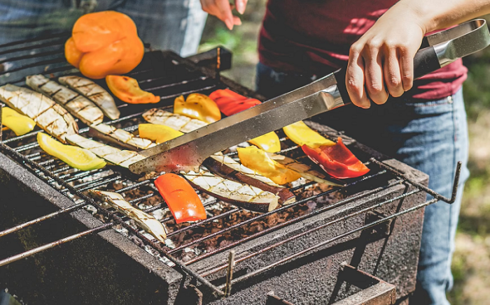 Vegan vs. Vegetarian vs. Plant-Based | What's the Difference? Going vegan or vegetarian heres what to know about plant based diets