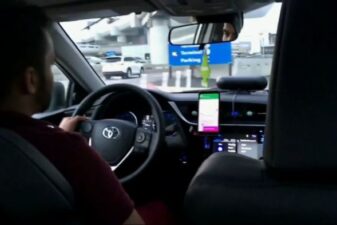 Lyft panic button 911 app riders safety