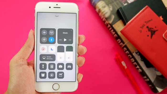 Apple ios 11 control center wi fi bluetooth tricking users