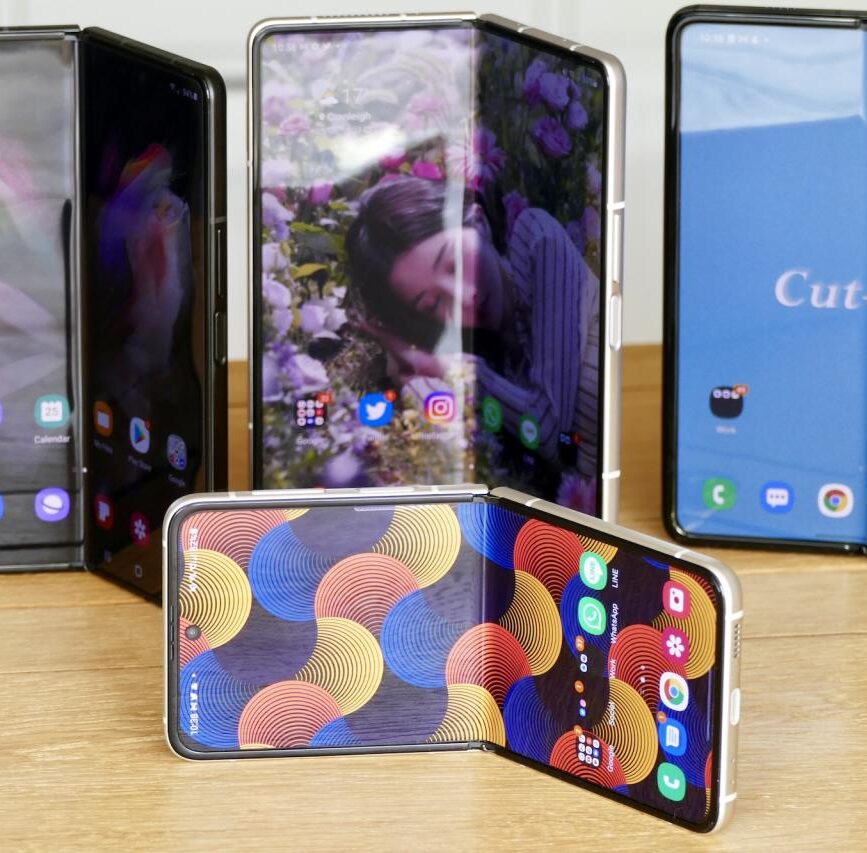 Samsung not apple leading latest exciting form factor change foldables