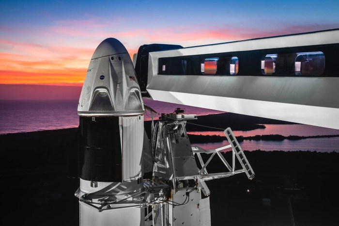 Spacex will no longer make new crew dragon capsules report says