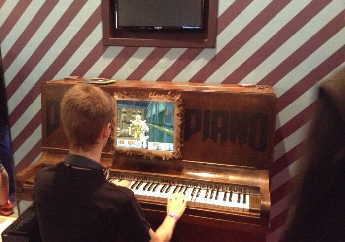 Piano keyboard hacked to play doom