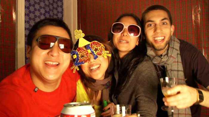 Eve budget friendly party ideas year partiesforpennies tape washi wall use 2015